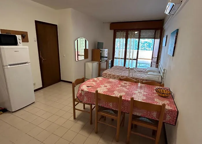 Solarium, Cormor 33 Apartman *